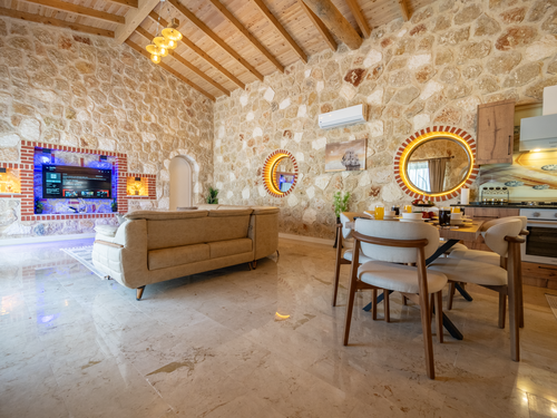  gece  -  Kasım
  | Kalkan Akbel'de Muhafazakar Aile İçin Özel Havuzlu Jakuzili Villa